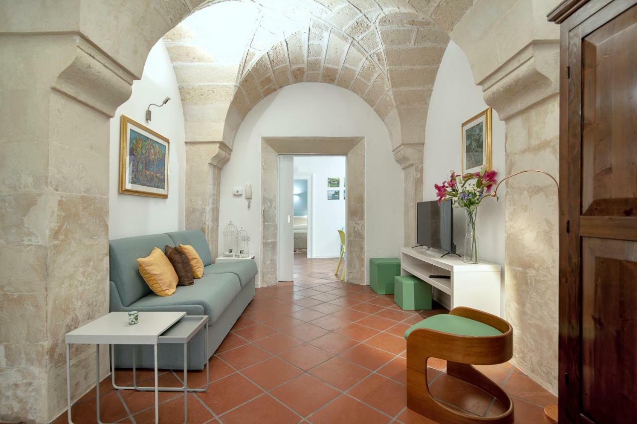 Goodstay Corte Del Vescovo Lecce Exterior photo